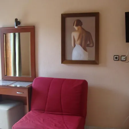 Pantazis Hotel 2*