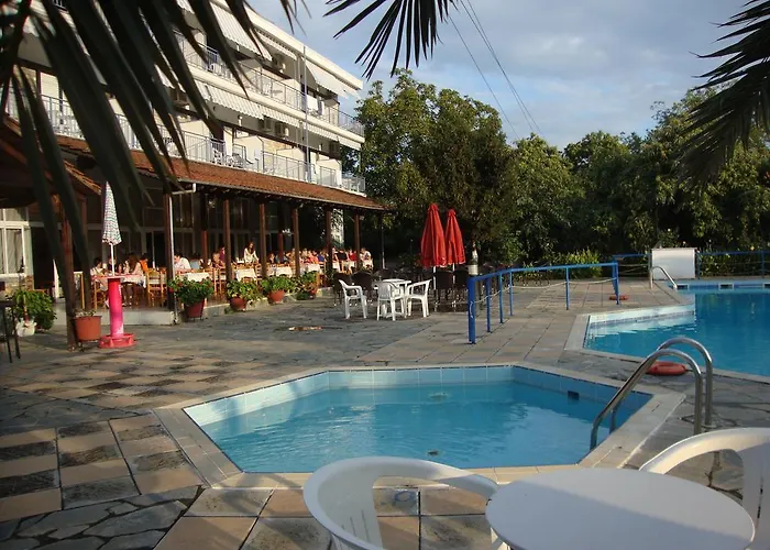 Pantazis Paralia Panteleimonos