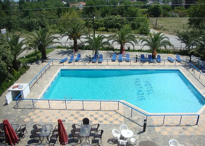 Pantazis Paralia Panteleimonos